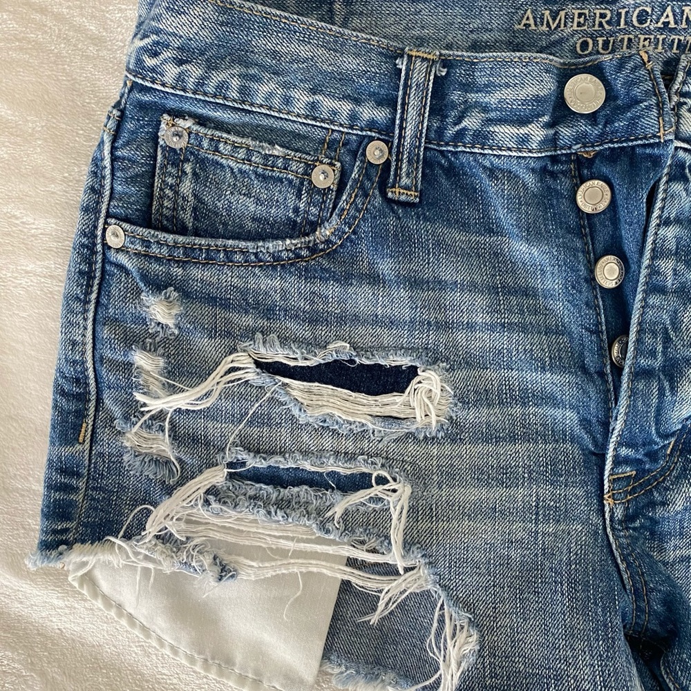 American Eagle Outfitters Distressed Blue Jean Shorts - Picture 3 of 6